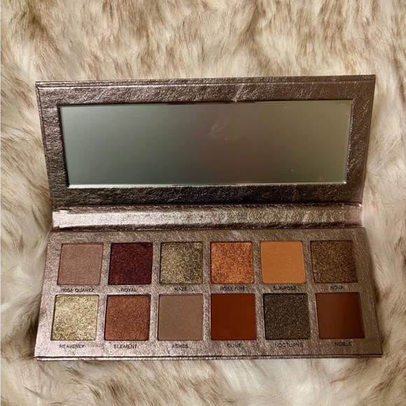 ABH Eye and Lip Beauty Bundle - Picture 4 of 9